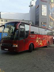 KRISS MUNTENIA TRAVEL
