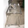 Carucior din inox produse afumate