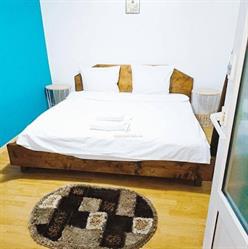 CASA CLAUDIU