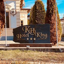 KING
