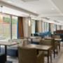 Breakfast Sitting Area