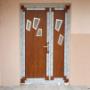 Usa de exterior cu panel din aluminiu