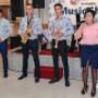Formatia Music Show