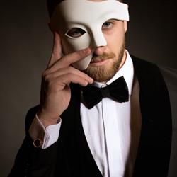 Royal Gentleman Tailor