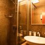 Apartment Bathroomn
