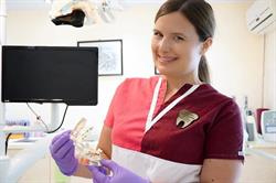 Dr. Anastasia Suscov - Specialist Ortodont