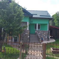CASA rustică columna