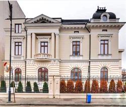 Hotel Lahovary Palace