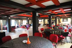 Salon Restaurant Kola