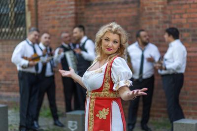 Formatia-Simona-Tone