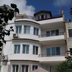 Vila Elys
