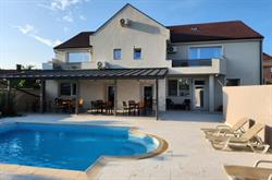 Pension Xo Residence