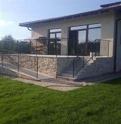 Moşia seniorilor