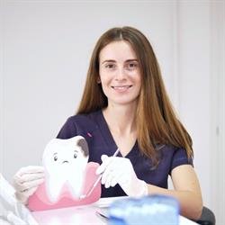 Dr. Fer Bianca - Stomatologie & Chirurgie Dento-Alveolară
