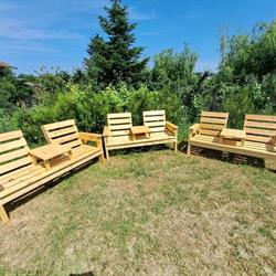 WOOD AND BEYOND S.R.L.