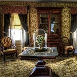 Johny's Antique Shop