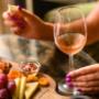 Degustare vinuri si specialitati culinare la Wine Mood