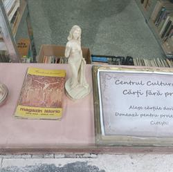 Centrul Cultural "Cărţi fără preţ"