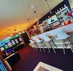 El Padre Cafe-Bar & Games