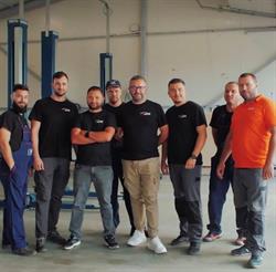 YV AUTO PERFORME SERVICE