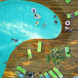Mojo Resort