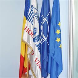 Universitatea Agora