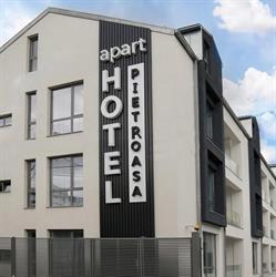 Aparthotel Pietroasa