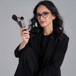 Silvia Jugaru Make-Up Artist