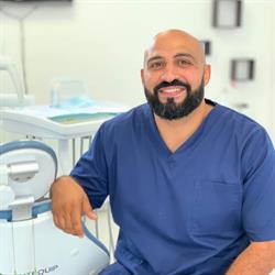 Dr. Amin Awni
