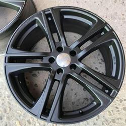 SVN Service AUTO S.R.L - Centru de anvelope noi şi second-hand