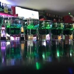 Rosu si Negru Bar & More
