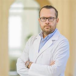 Dr Dinu Dumitrascu