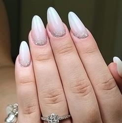 Crysa Nails Artist