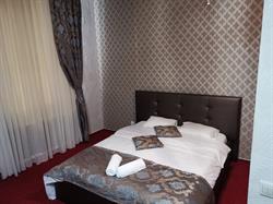 Rental Rooms în Town