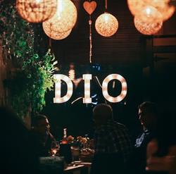 Dio / Căsuţa cu Nuci