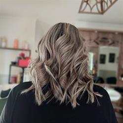 Ada Studio Hair