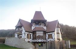Castelul Vesel
