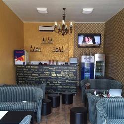 Yaniss Cafe