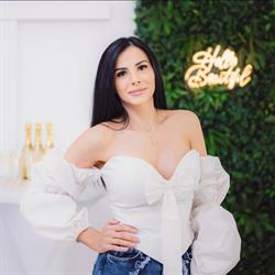 Nora Pop Beauty Studio