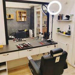 Barber Shop by Petru
