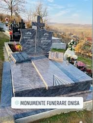 Monumente Funerare Onişa