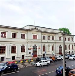 Şcoala Gimnazială Ienăchiţă Văcărescu