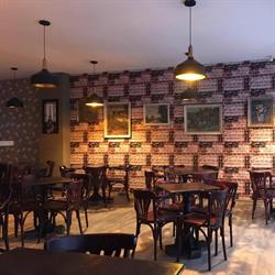Retro Cafe