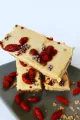 Prăjitura raw vegan Carrot Cake