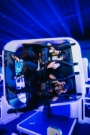 VR