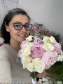 Buchet de mireasă cu bujori și trandafiri