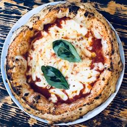 La Pizza Napoletana