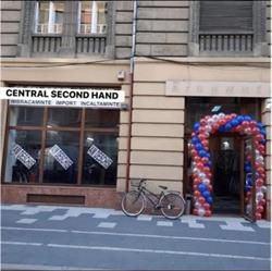 Second hand