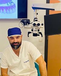 Dr. Adrian Militaru - Creative Smile - Clinica Stomatologica