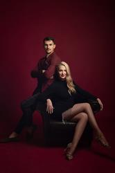 Step in2 Salsa Dance Studio